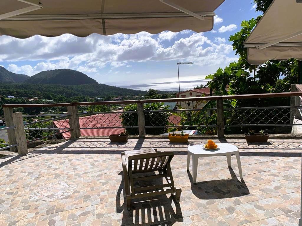 GourbeyreLa Terrasse Du Houelmont别墅 外观 照片