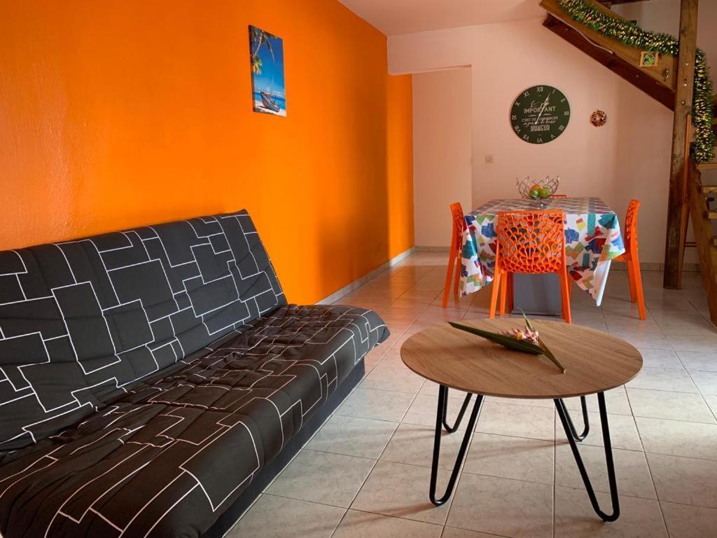 GourbeyreLa Terrasse Du Houelmont别墅 外观 照片